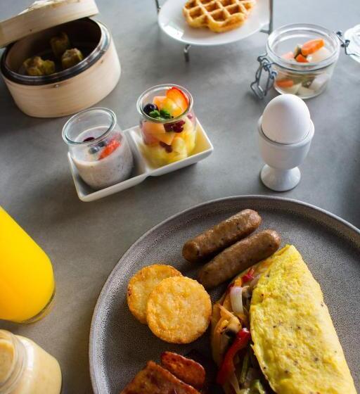 هتل W Abu Dhabi  Yas Island