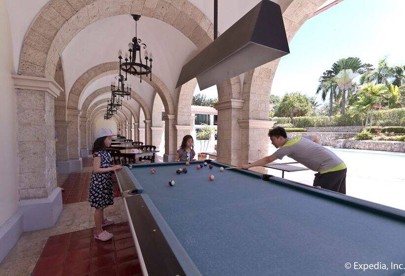 Waterfront Airport Hotel And Casino