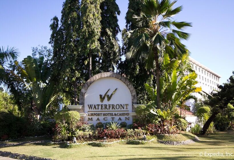 Waterfront Airport Hotel And Casino