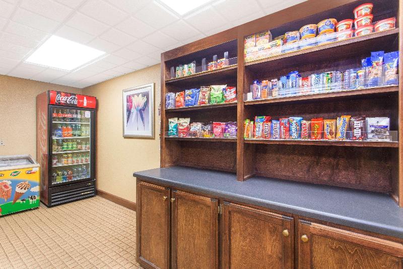 Отель Wingate By Wyndham Savannah Pooler