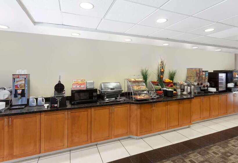 هتل Wingate By Wyndham Yuma