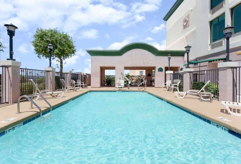 فندق Wingate By Wyndham Yuma