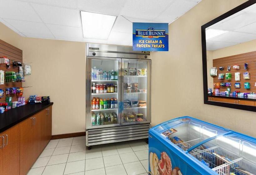 فندق Wingate By Wyndham Yuma