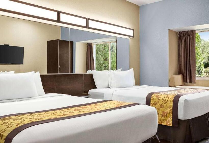 Microtel Inn & Suites By Wyndham Woodstock/atlanta North