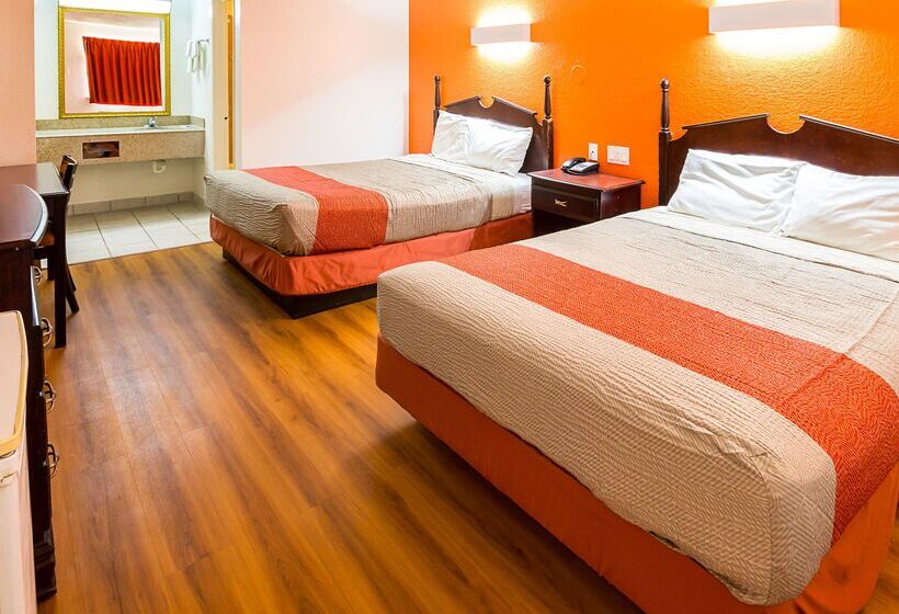 Motel 6 Red Oak, Tx   Dallas