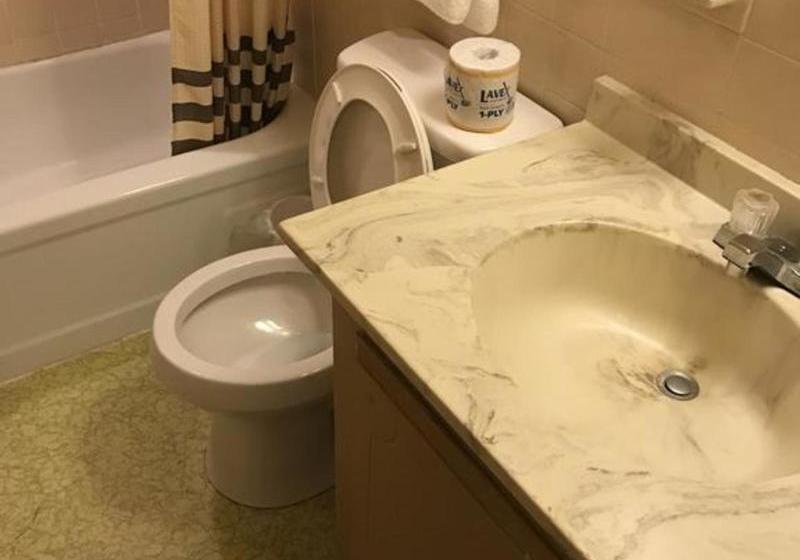 فندق على الطريق Travelodge by Wyndham Strasburg/Lancaster