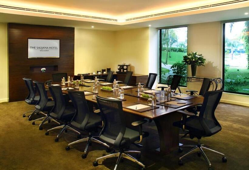 리조트 The Saujana Hotel Kuala Lumpur