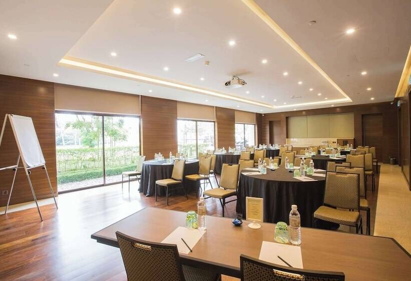 리조트 The Saujana Hotel Kuala Lumpur