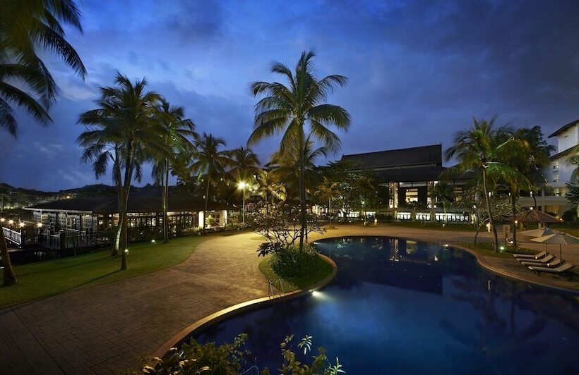 استراحتگاه The Saujana Hotel Kuala Lumpur