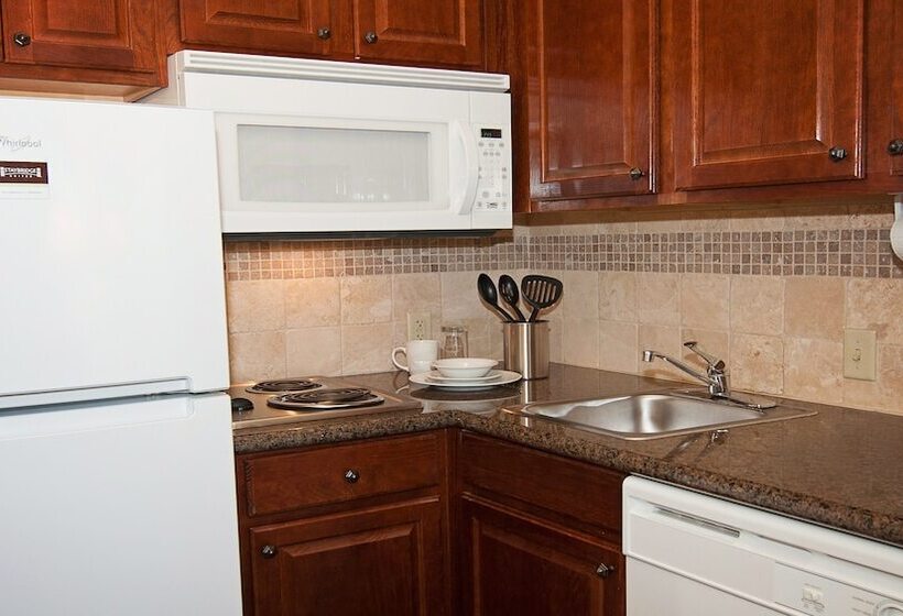 Staybridge Suites Wichita, An Ihg