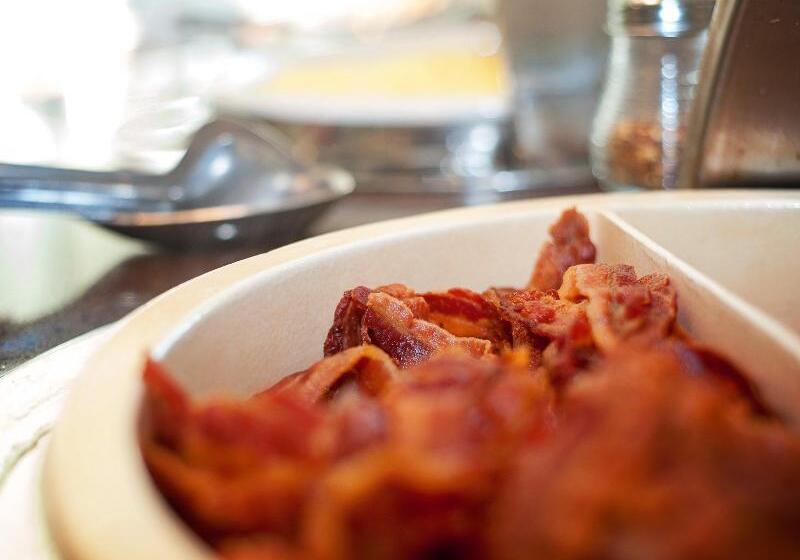 Staybridge Suites Wichita, An Ihg