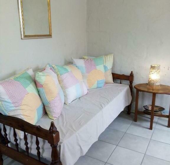 مبيت وإفطار Amelia's Cottage