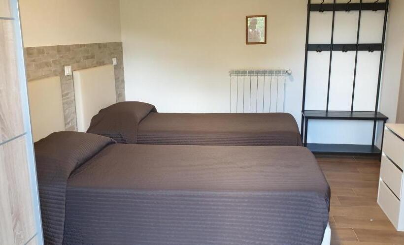 فندق Agriturismo Il Casale Pica