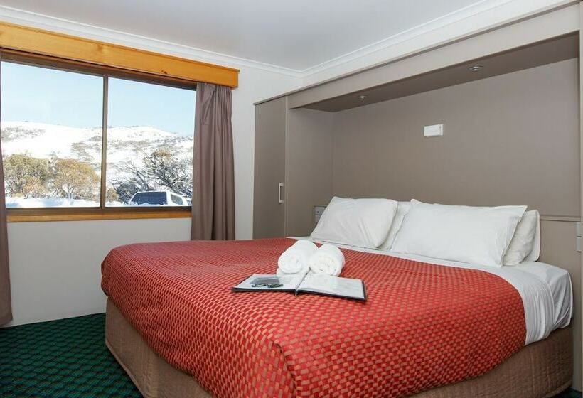 בית מלון כפרי Altitude   The Lodge Smiggins