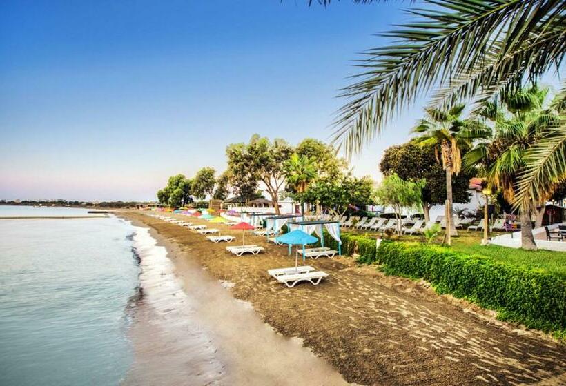 בית מלון כפרי Merit Cyprus Gardens By Holidaykeys