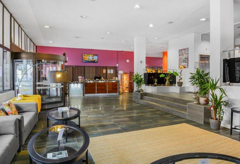 فندق Neuchatel City