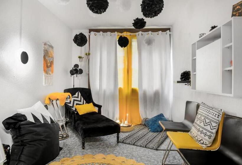 فندق Neuchatel City