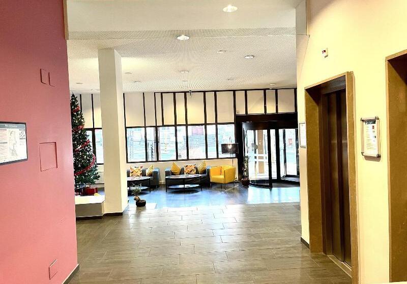 فندق Neuchatel City