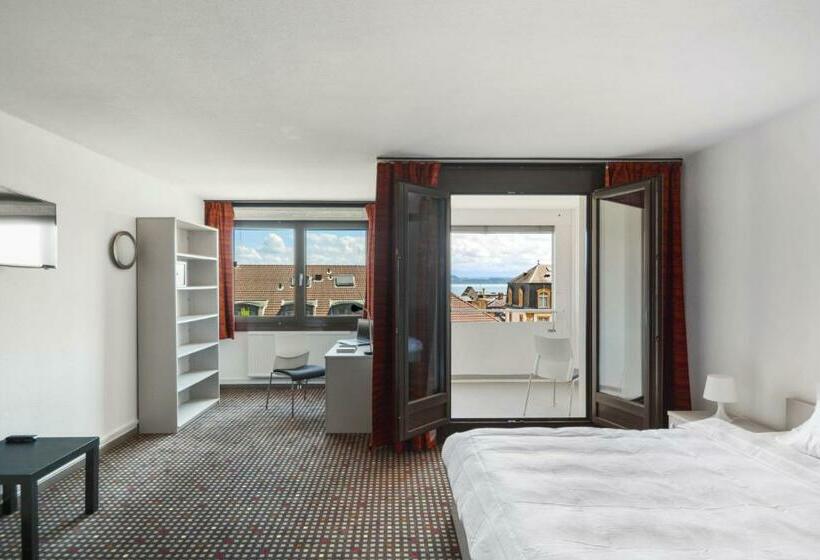 فندق Neuchatel City