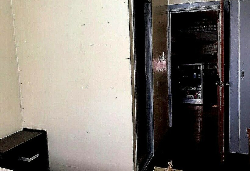 فندق Oyo 734 Baden Powell