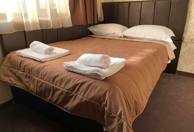 Отель Guest House Vrazhdebna