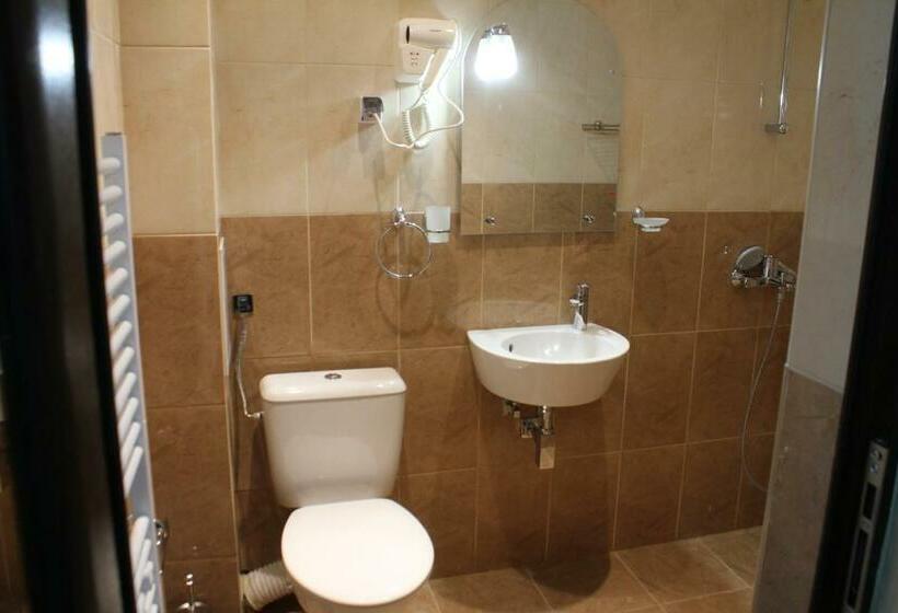 Отель Guest House Vrazhdebna