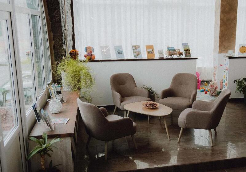 פנסיון Vila Ursul Negru