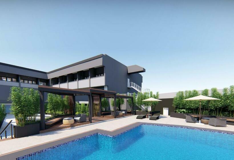 Citadines Amigo Iloilo