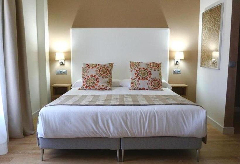 هتل Anoreta Suites