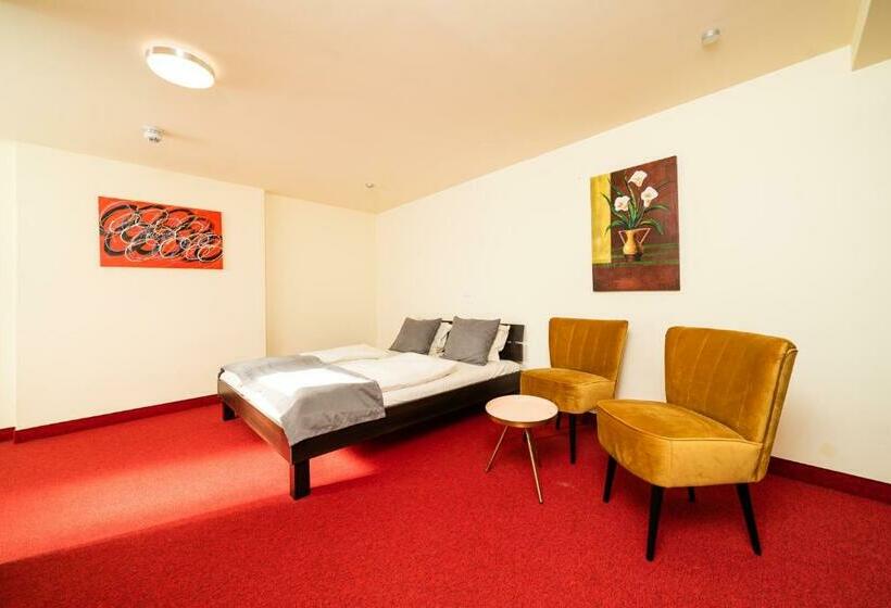 בית מלון כפרי Reinoldus