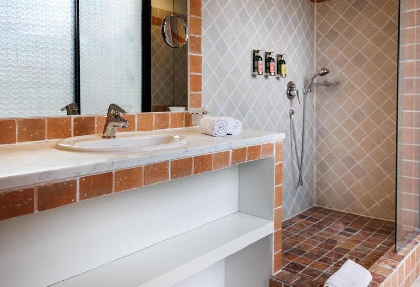 Grand Hotel D Orange, Bw Signature Collection