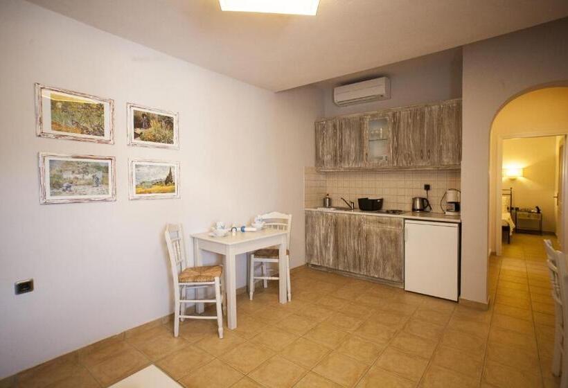 Ammos Naxos Exclusive Apartments & Studios