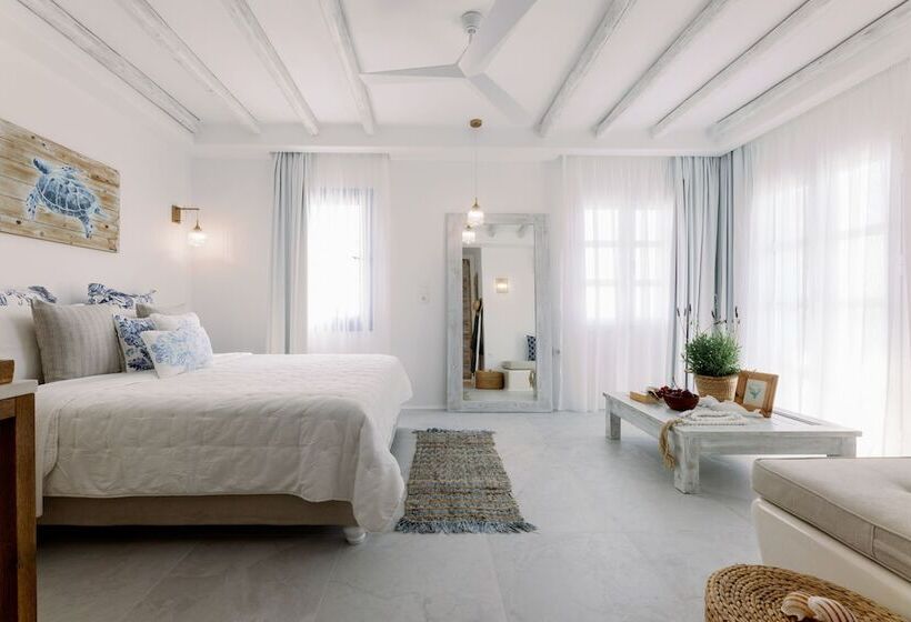 Athina Studios & Suites