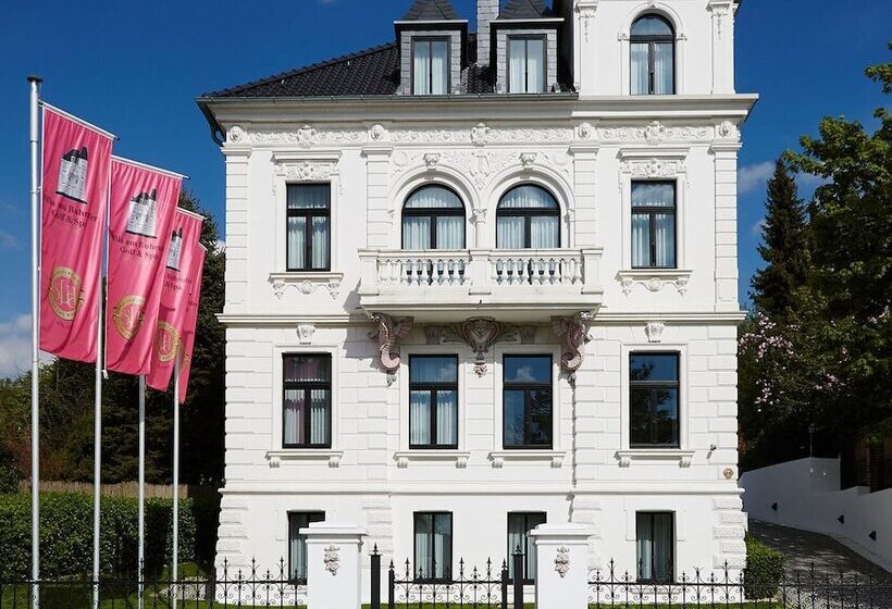 Boutique Hotel Villa Am Ruhrufer Golf & Spa