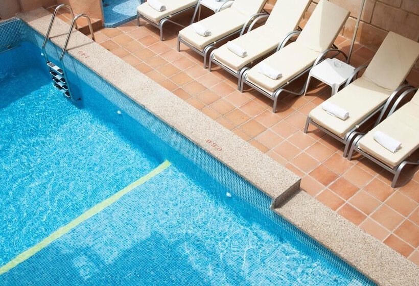 مسافرخانه Hsr Gil