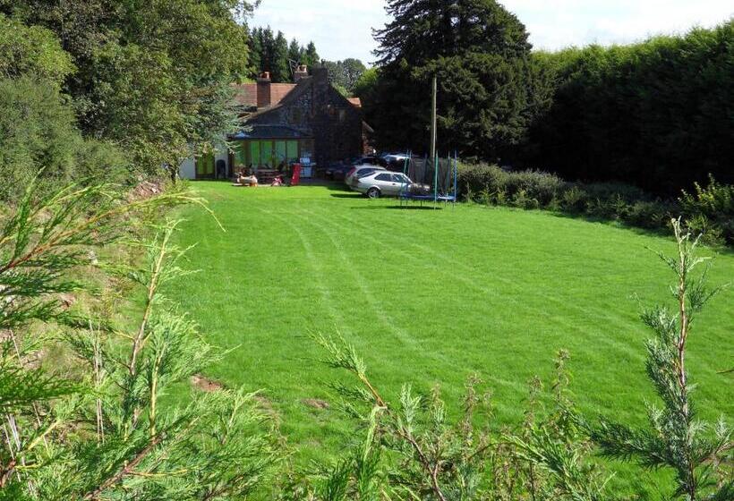 호텔 Acorns Old Farm