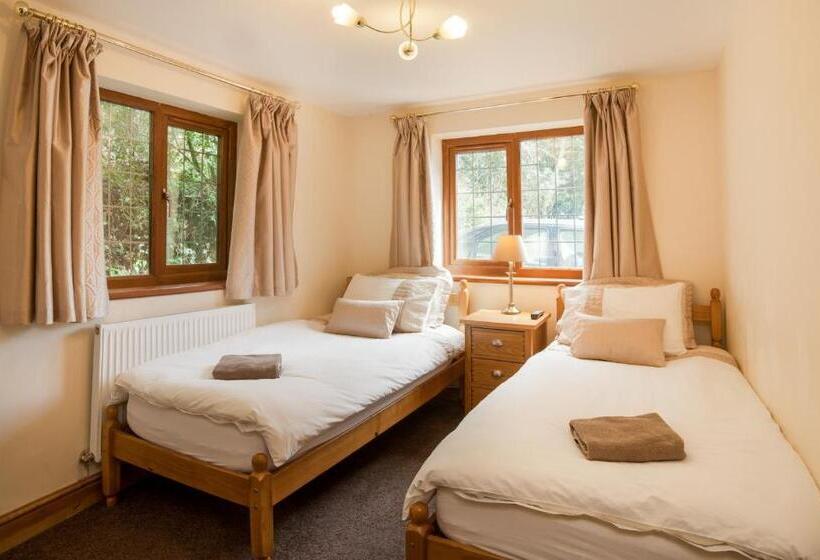 호텔 Acorns Old Farm