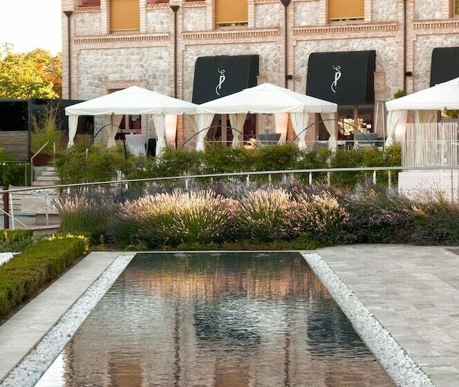 فندق Af Pesquera