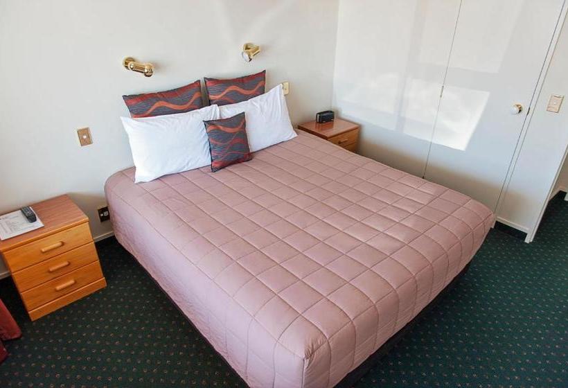 בית מלון כפרי Asure Ashley Motor Lodge