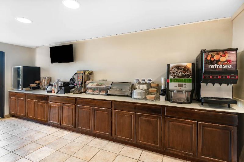 酒店 Baymont By Wyndham Farmington