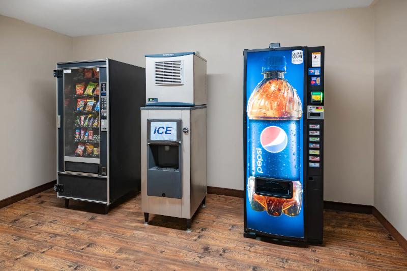 酒店 Baymont By Wyndham Farmington