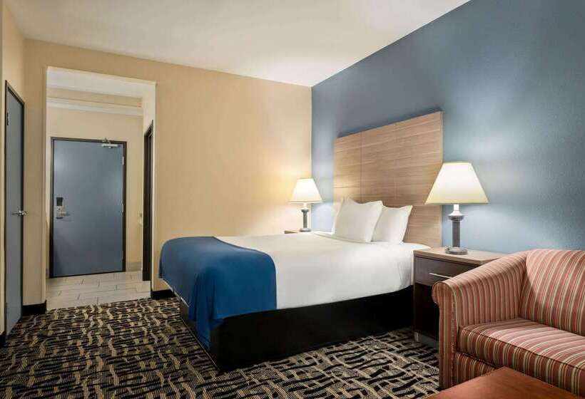 Отель Baymont By Wyndham Ft. Leonard/saint Robert