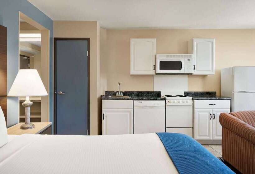 Отель Baymont By Wyndham Ft. Leonard/saint Robert