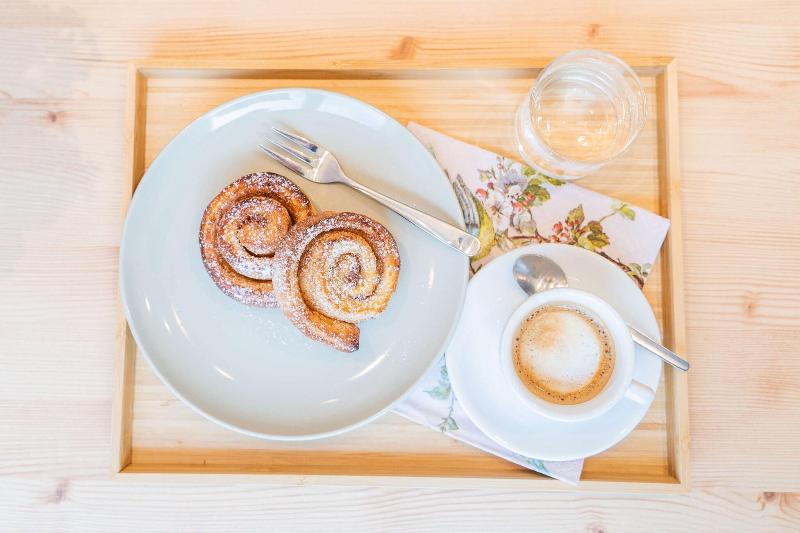 La Belle Vue Boutique Hotel & Café