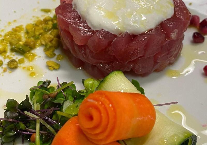 La Belle Vue Boutique Hotel & Café