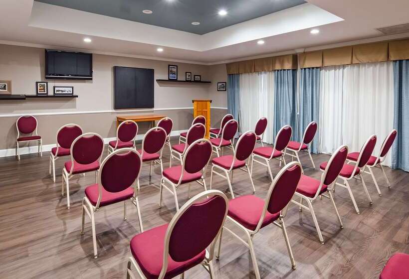 בית מלון כפרי Best Western Airport Inn & Suites