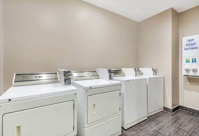 בית מלון כפרי Best Western Airport Inn & Suites