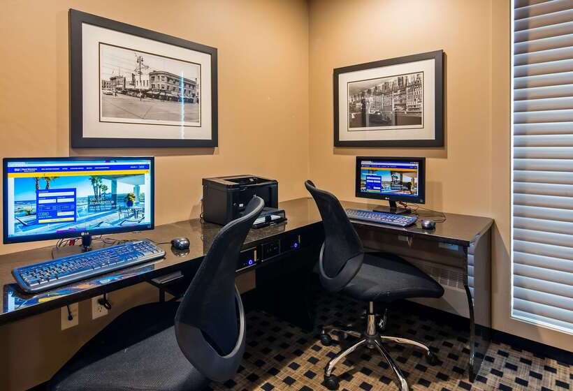 בית מלון כפרי Best Western Blairmore