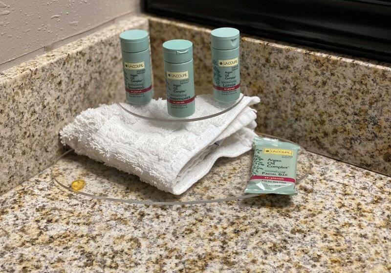 בית מלון כפרי Best Western Carlisle