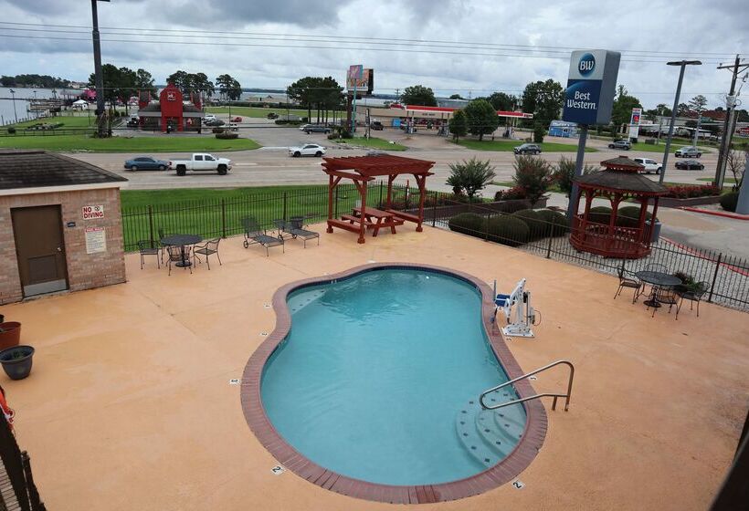 Отель Best Western Lake Conroe